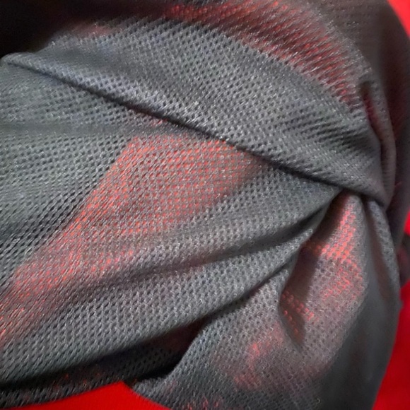 LAL Men's Red Pullover - Picture 5 of 5